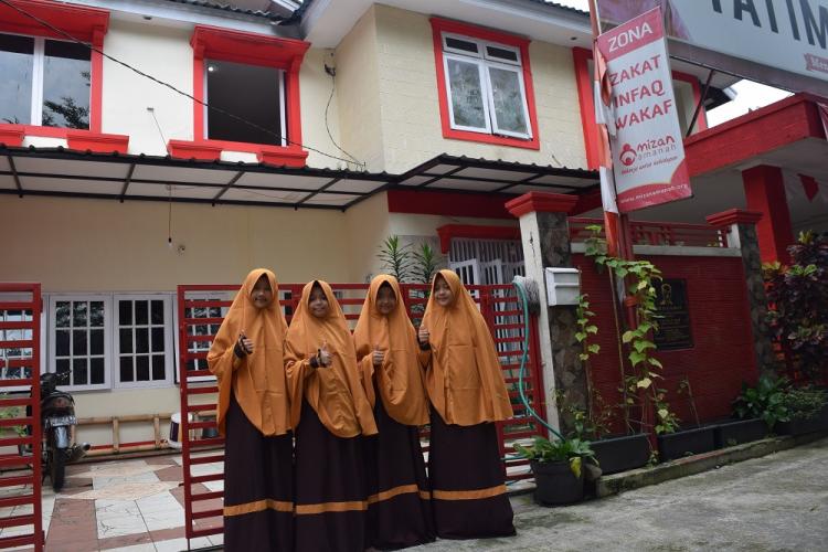 Gambar banner PANTI ASUHAN YATIM DAN DHUAFA CIOMAS