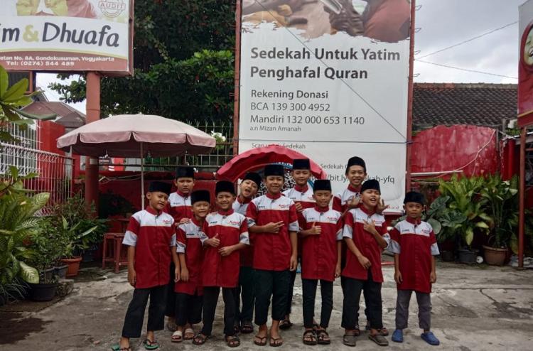 Gambar banner PANTI ASUHAN YATIM DAN DHUAFA YOGYAKARTA
