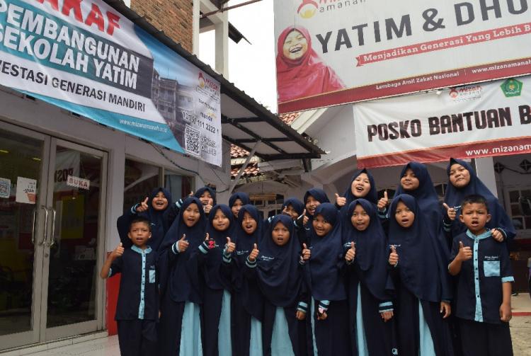 Gambar banner PANTI ASUHAN YATIM DAN DHUAFA GANDUL