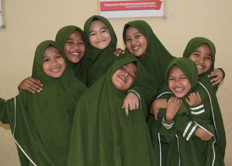 Gambar banner PANTI ASUHAN YATIM DAN DHUAFA SALIHARA Gambar banner PANTI ASUHAN YATIM DAN DHUAFA SALIHARA