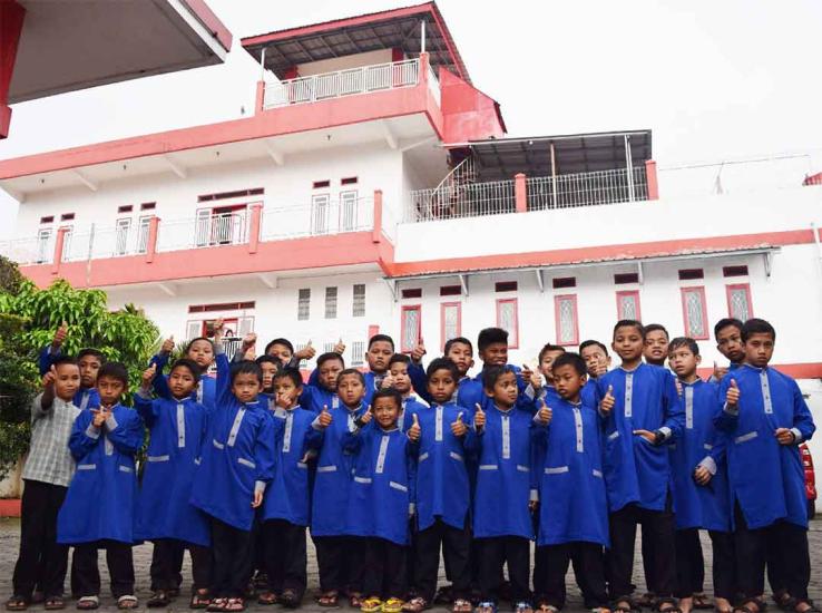 Gambar banner PANTI ASUHAN YATIM DAN DHUAFA POJOK CIMAHI Gambar banner PANTI ASUHAN YATIM DAN DHUAFA POJOK CIMAHI
