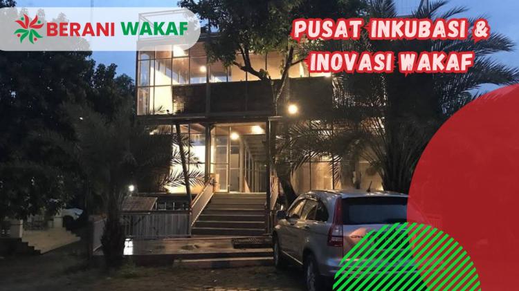 Banner program Wakaf Gedung Pusat Inkubasi dan Inovasi Wakaf