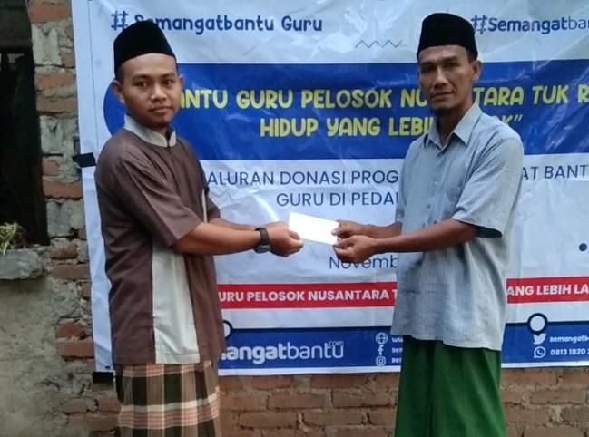 Gambar banner Tunjukkan Peduli Donasi untuk Guru di Pelosok Negeri Gambar banner Tunjukkan Peduli Donasi untuk Guru di Pelosok Negeri