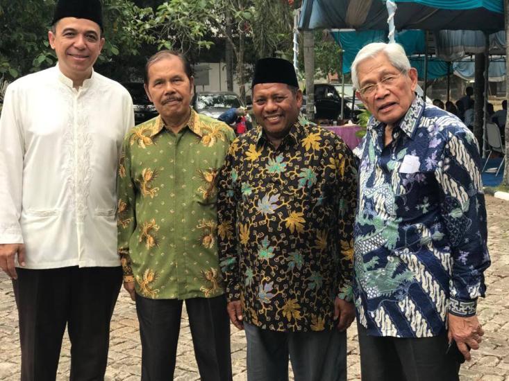 Gambar banner Yuk kita bantu marbot dan guru ngaji Gambar banner Yuk kita bantu marbot dan guru ngaji
