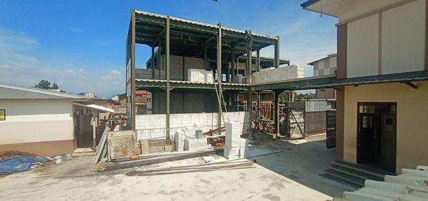 Banner program Patungan Pembangunan Sekolah Untuk Masa Depan Mereka Yang Lebih Baik