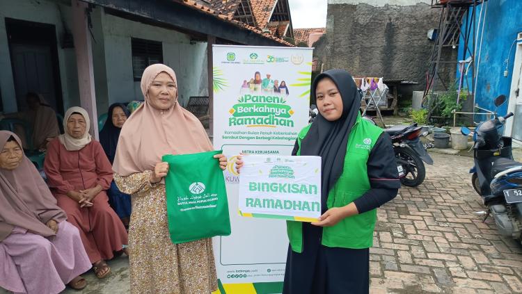 Gambar banner 10.000 Bingkisan Ramadhan untuk Dhuafa - Panen Berkahnya Ramadhan