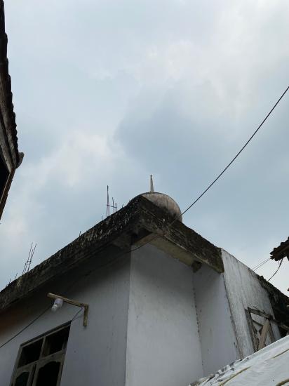 Gambar banner Bantu Renovasi Musholah Satu-Satunya di Desa Rahong, pedalaman Bogor