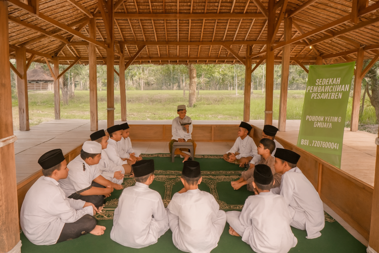 Gambar banner PROGRAM BERAS UNTUK SANTRI YATIM DHUAFA