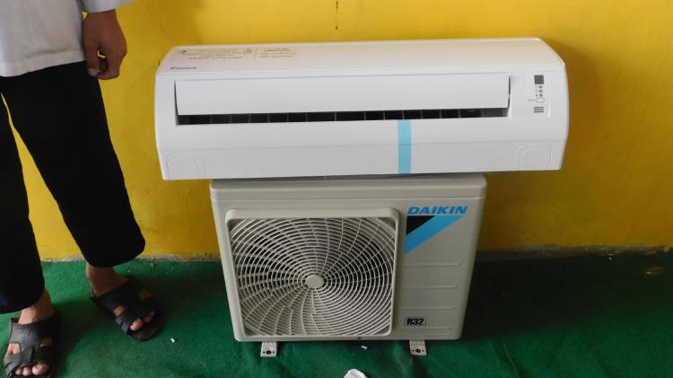 Gambar banner BANTUAN 100 UNIT AC SPLIT UNTUK LEMBAGA YANG MEMBUTUHKAN 