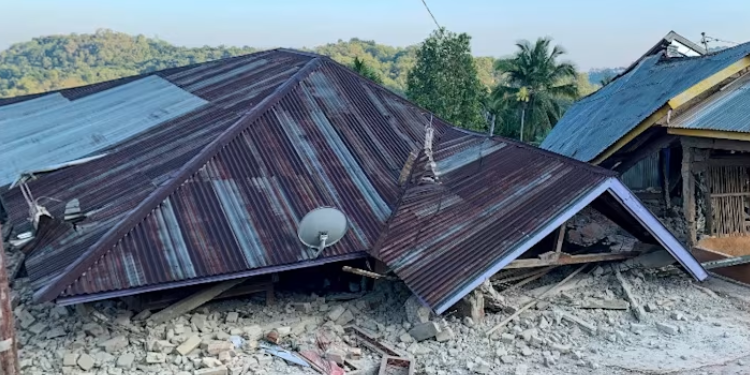 Gambar banner NTT Menangis, Uluran Tanganmu Dinanti