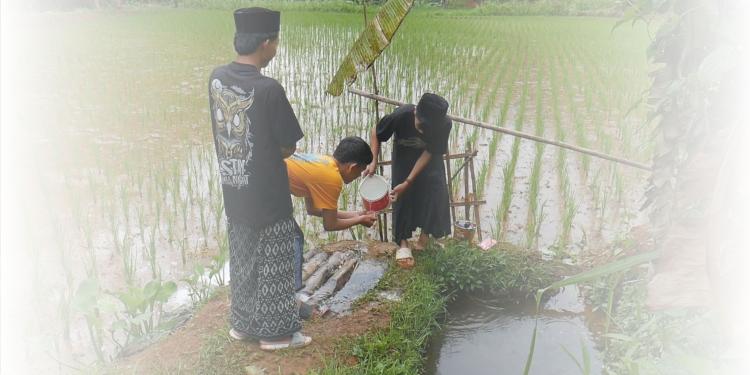 Gambar banner BERBAGI PAKET LEBARAN UNTUK SANTRI YATIM DHUAFA