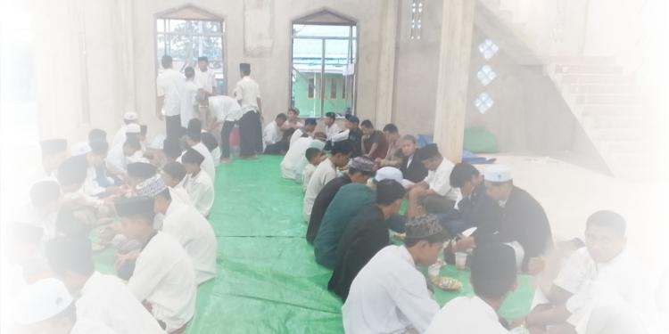 Gambar banner SEDEKAH RENOVASI MUSHOLLA PEDALAMAN DAN PEMBANGUNAN ASRAMA SANTRI YATIM